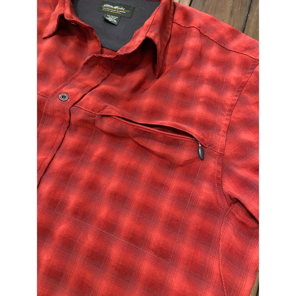 Eddie Bauer Voyager Flex Shirt Men's Medium Red Plaid Short Sleeve Button Down - Picture 3 of 8